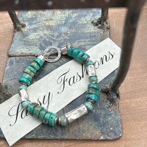 Stunning Vintage  &  Rare Turquoise Bracelet Silpada
